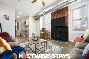 The Full James - Great for Groups, 3 Separate Apts., Free Parking